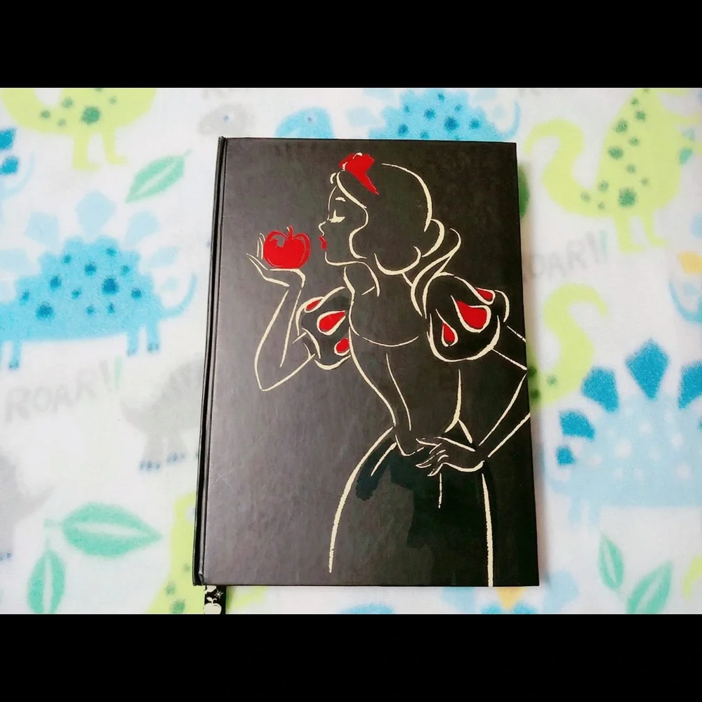 VERY RARE Disney Snow White Journal Notebook - Picture 1 of 16